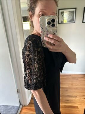 Vintage Chic Black Lace Sleeve Dress